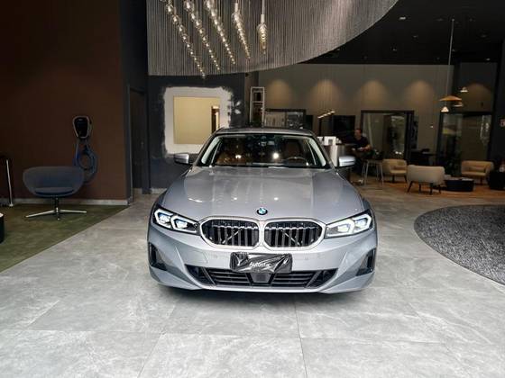 BMW 320i 2.0 16V TURBO FLEX SPORT GP AUTOMÁTICO BMW 320i 2.0 16V TURBO FLEX SPORT GP AUTOMÁTICO